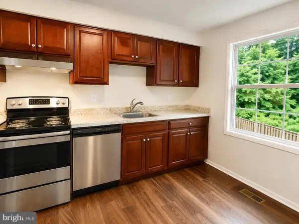 8572 Adamson St, MANASSAS, VA 20110