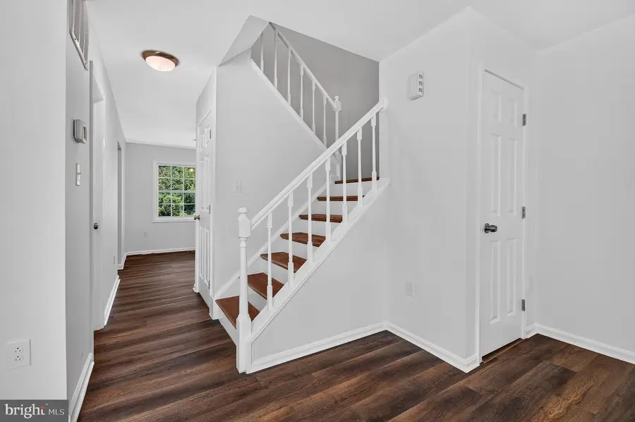8572 Adamson St, Manassas, VA 20110 - #3