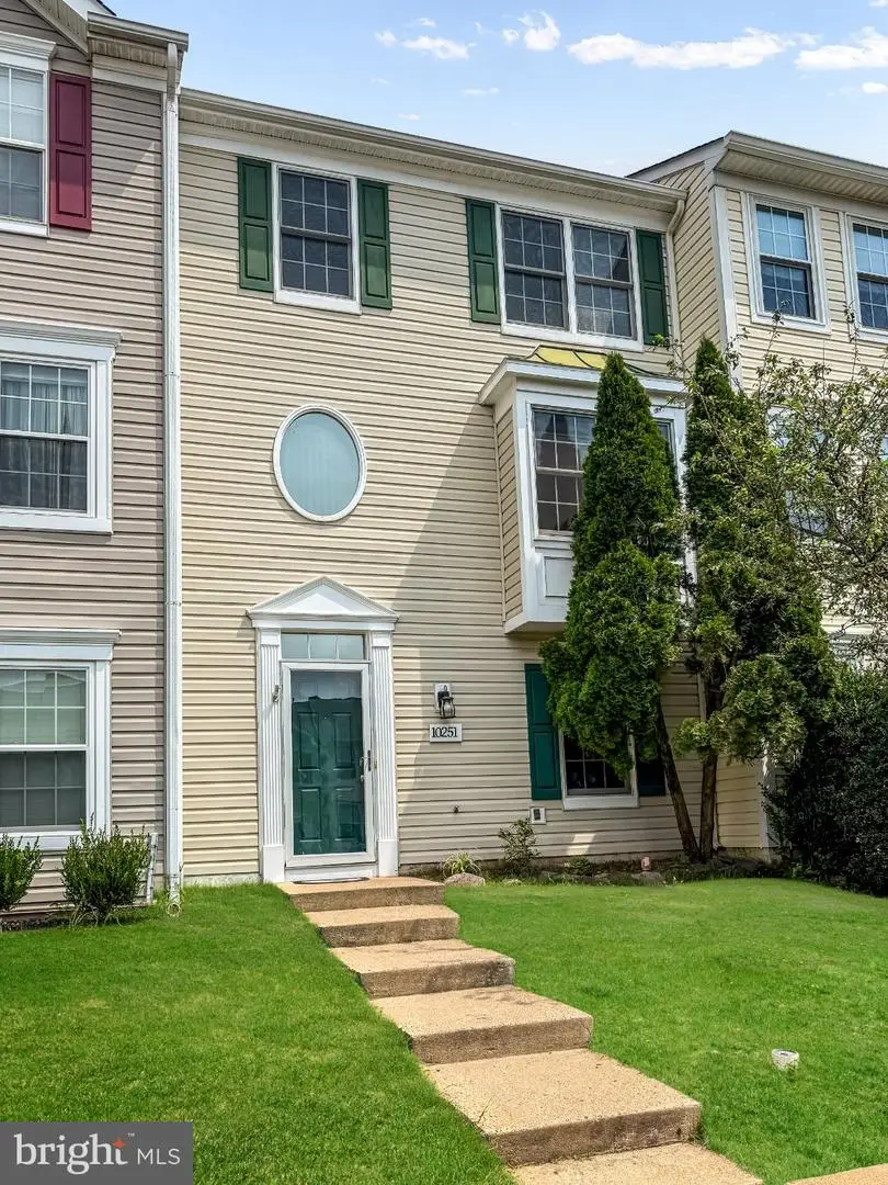 10251 Magnolia Grove Dr, Manassas, VA 20110 - #2
