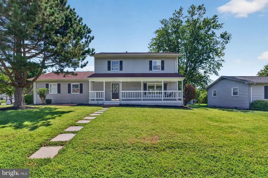 9439 Waterford Dr, Manassas, VA 20110 - #2