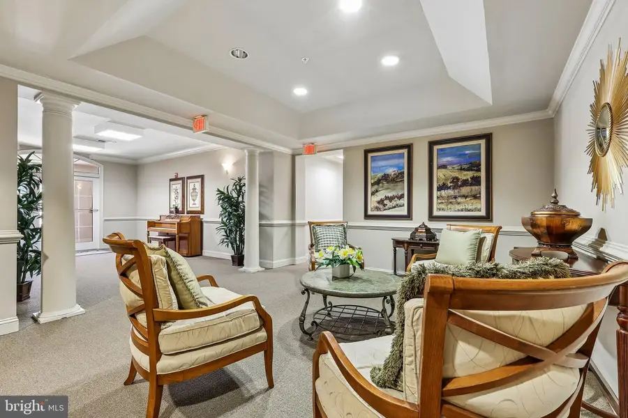 8600 Liberty Trl #204, Manassas, VA 20110 - #3