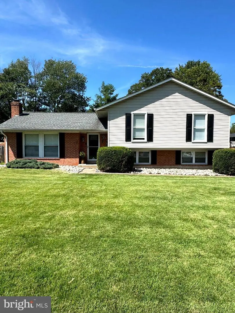 8872 Olde Mill Run, Manassas, VA 20110 - #1