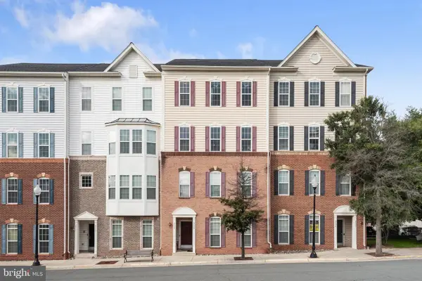 9508 Lee Ct, MANASSAS, VA 20110