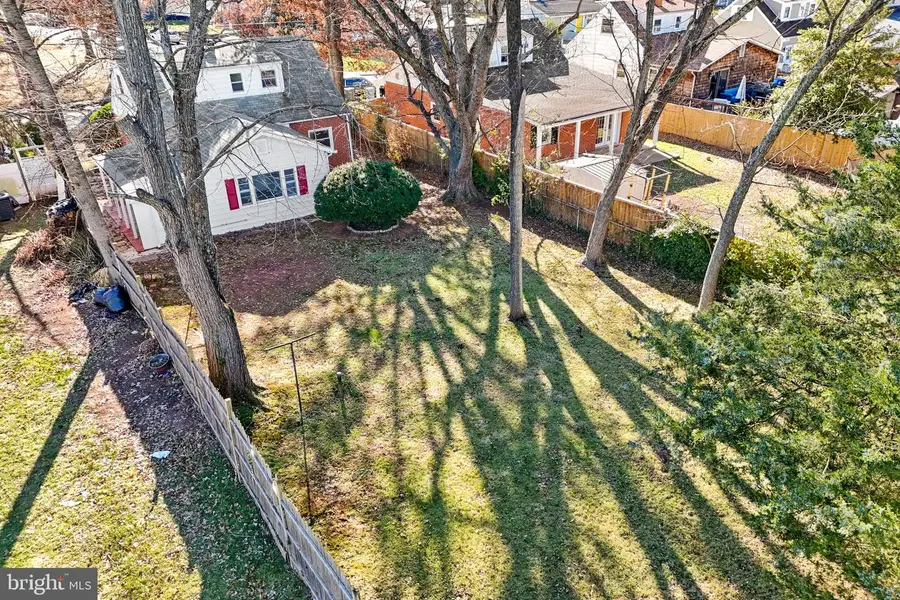 122 Holden Dr, Manassas Park, VA 20111 - Image #2