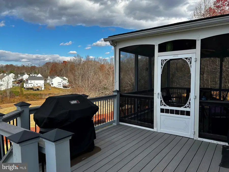 9353 Cougar Ct, Manassas Park, VA 20111 - Image #2