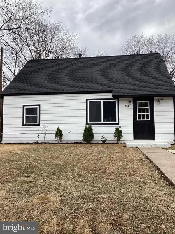 124 Baker St, MANASSAS PARK, VA 20111