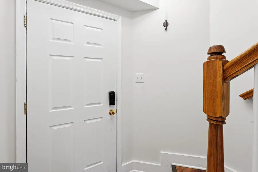 9534 Walker Way, Manassas Park, VA 20111 - #3