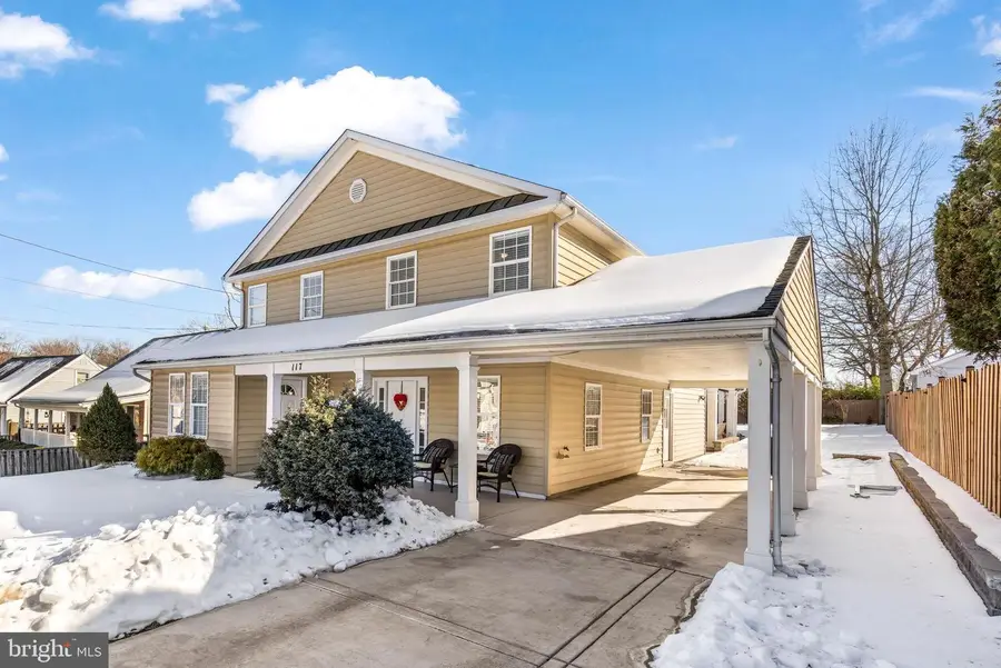 117 Polk Dr, Manassas Park, VA 20111 - #2