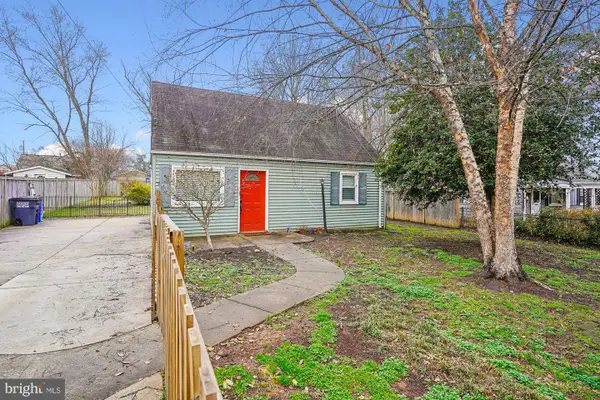 117 Manassas Dr, MANASSAS PARK, VA 20111