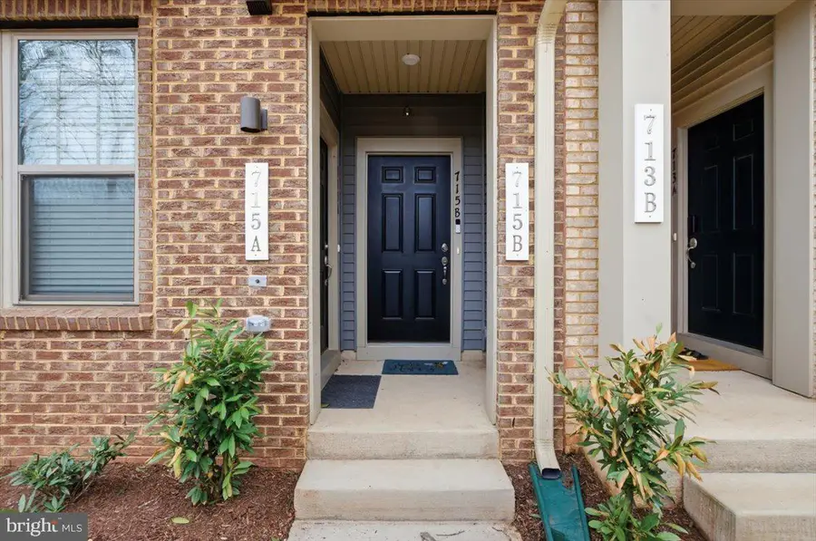 715-b Thomas Ln, Manassas Park, VA 20111 - #2