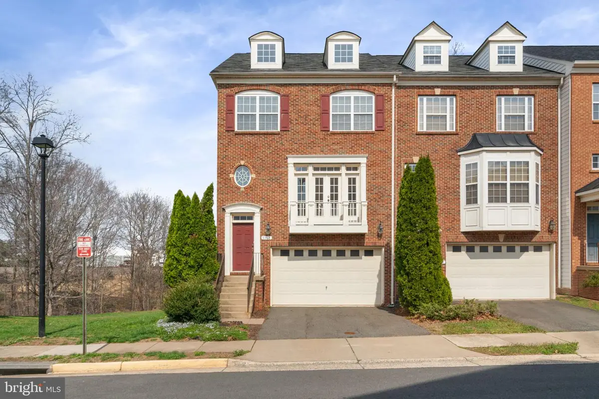 9766 Corbett Cir, Manassas Park, VA 20111 - #1