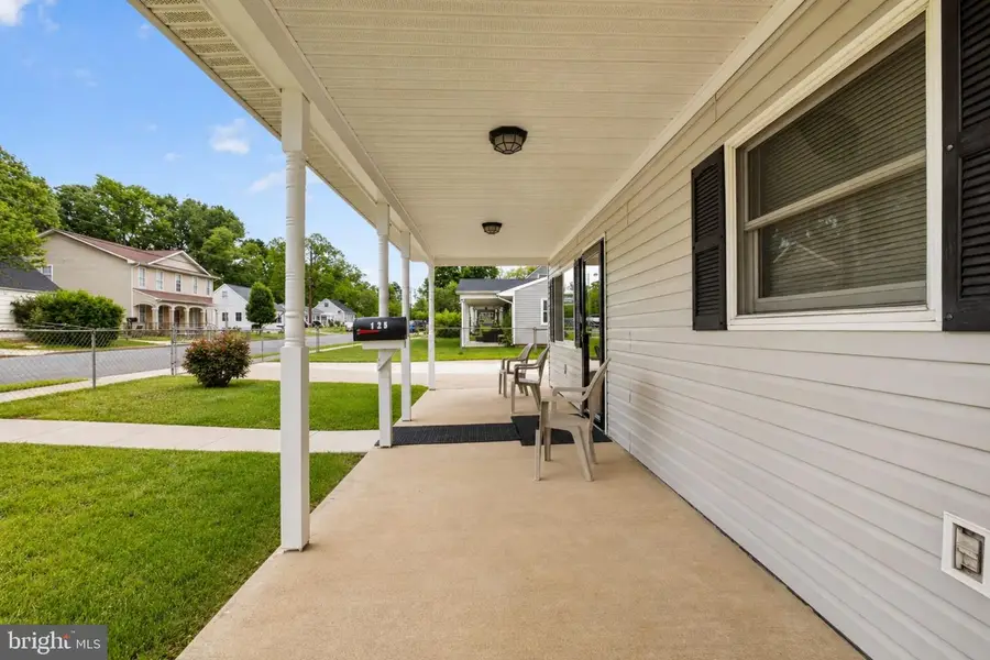 125 Tremont St, Manassas Park, VA 20111 - #3
