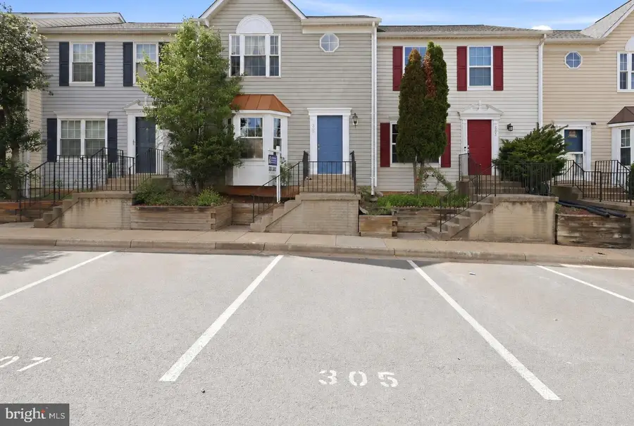 305 Moseby Ct, Manassas Park, VA 20111 - #3