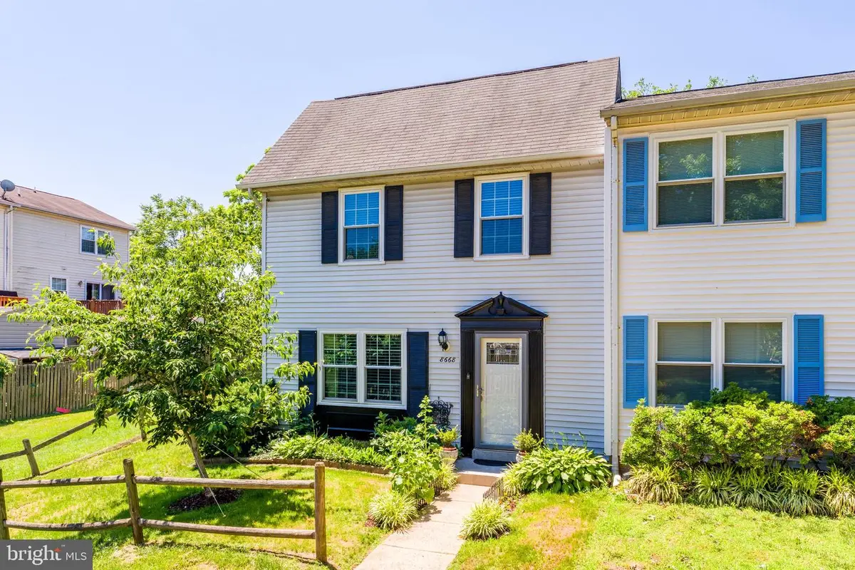 8668 Woodhue Ct, Manassas Park, VA 20111 - #1