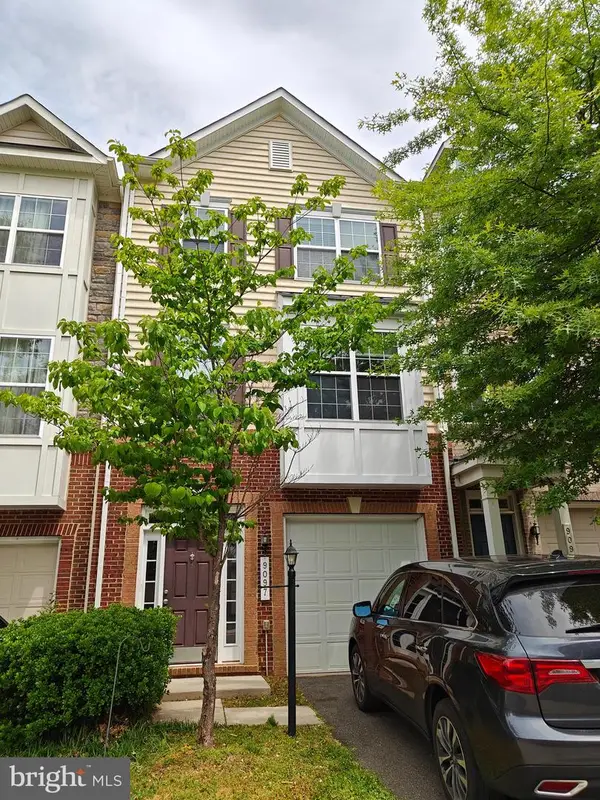 9097 9097 Belo Gate Dr, MANASSAS PARK, VA 20111