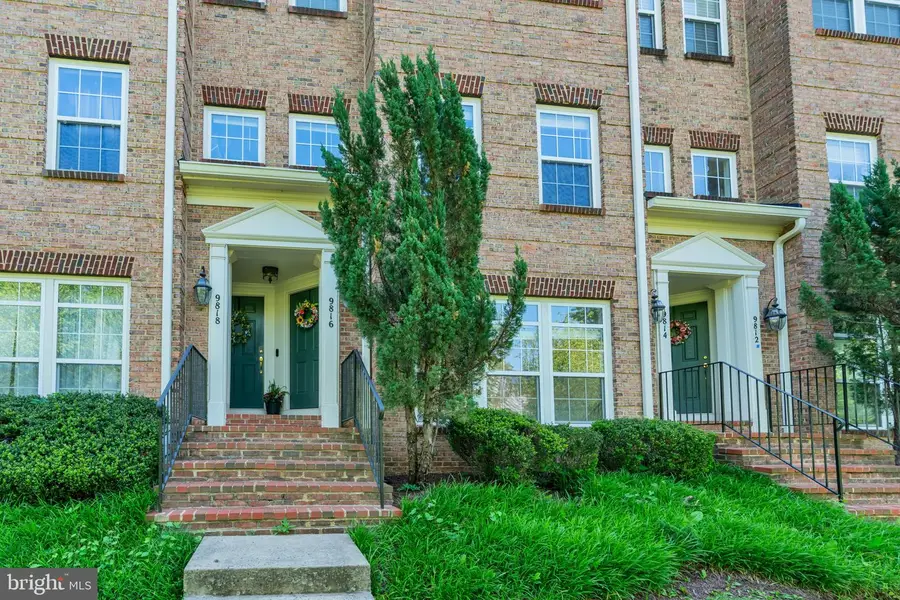 9816 Pickens Pl, Manassas Park, VA 20111 - #2
