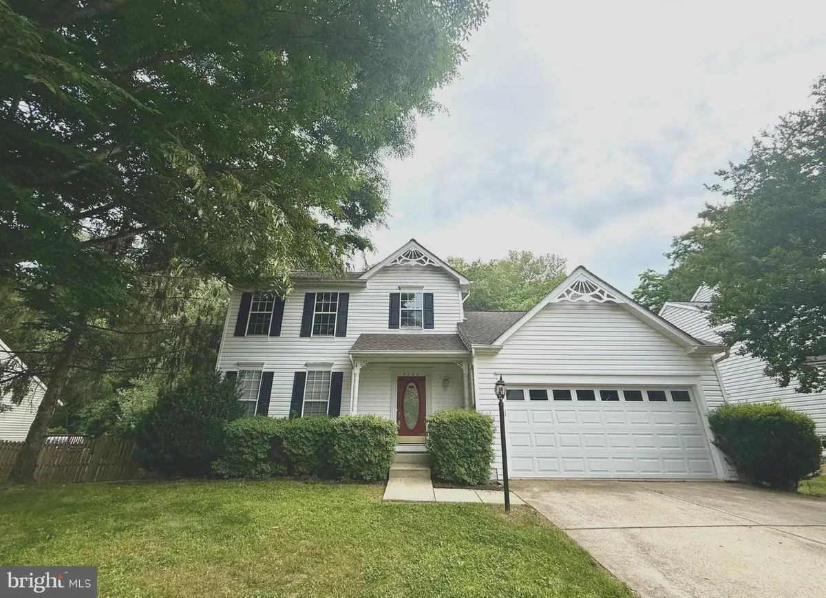 9242 Matthew Dr, Manassas Park, VA 20111 - #1