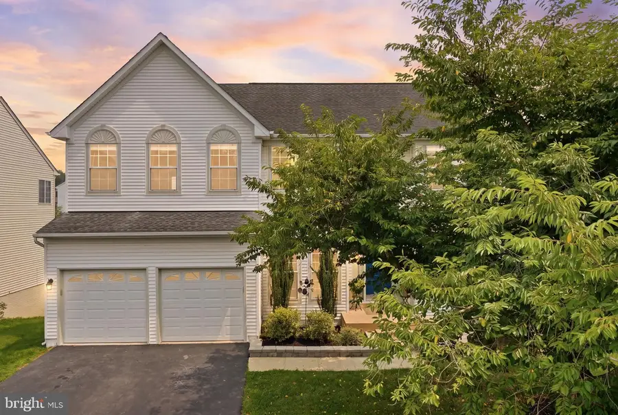 9199 Matthew Dr, Manassas Park, VA 20111 - #2