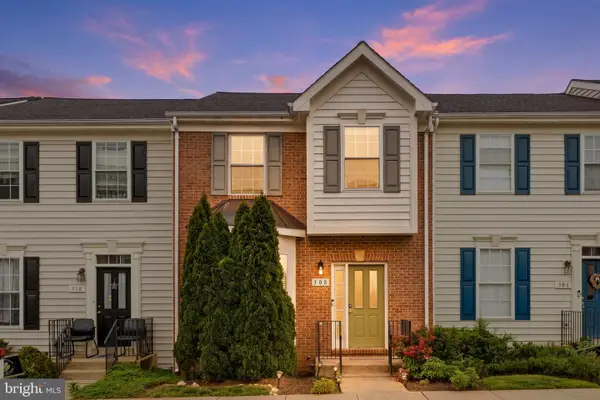 308 Kirby St, MANASSAS PARK, VA 20111