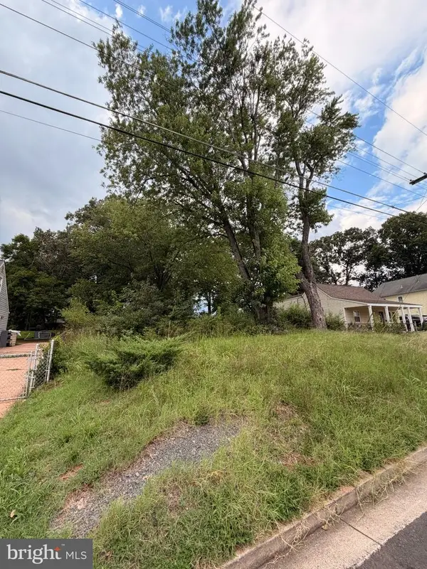 276 Moseby Dr, MANASSAS PARK, VA 20111