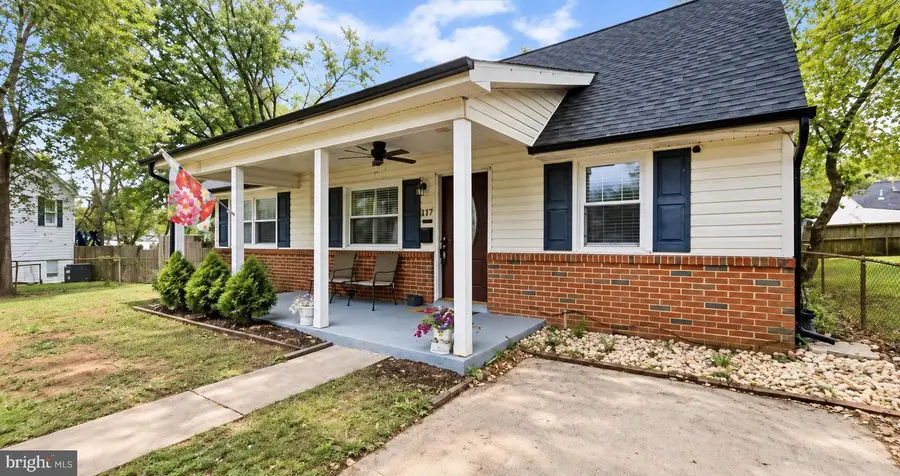 107 Jenkins Ct, Manassas, VA 20111 - #2