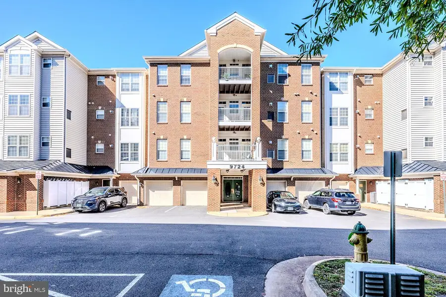 9724 Holmes Pl #unit 405, Manassas Park, VA 20111 - #2