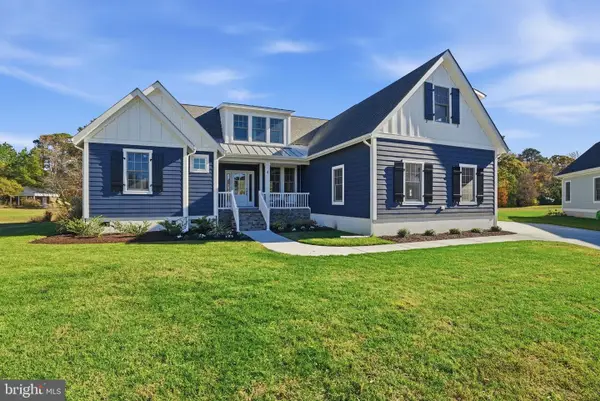 4 Martz Ct, CAPE CHARLES, VA 23310