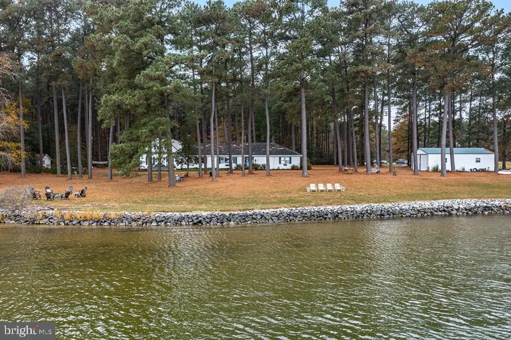 405 Courtney Ln, Callao, VA 22435 - Image #1