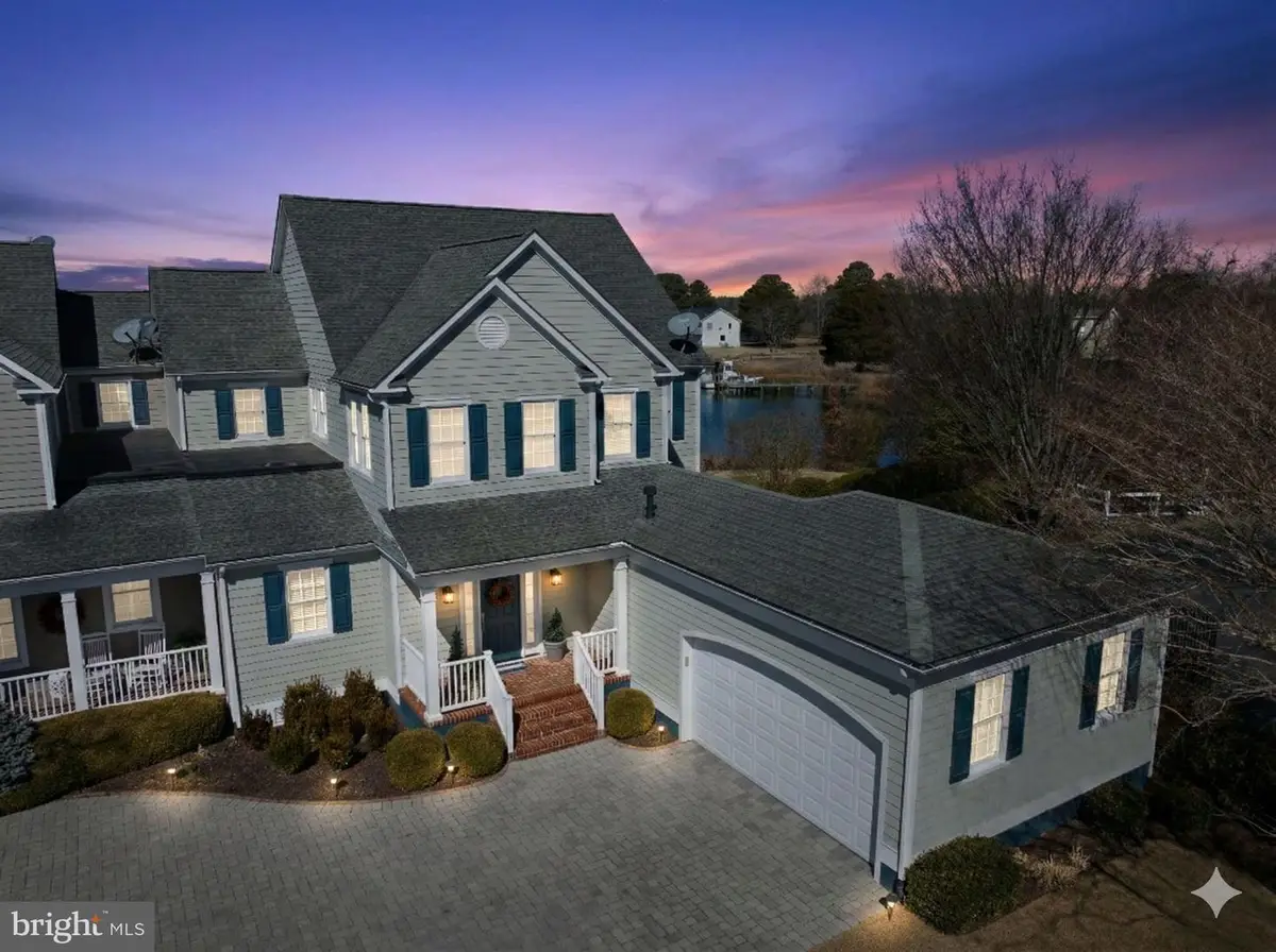 62 Westbay Dr, Kilmarnock, VA 22482 - #1