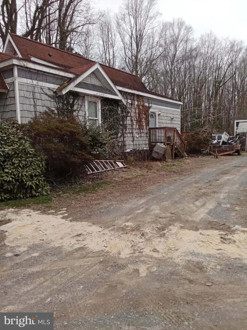 937 Mila Rd, Heathsville, VA 22473 - #3