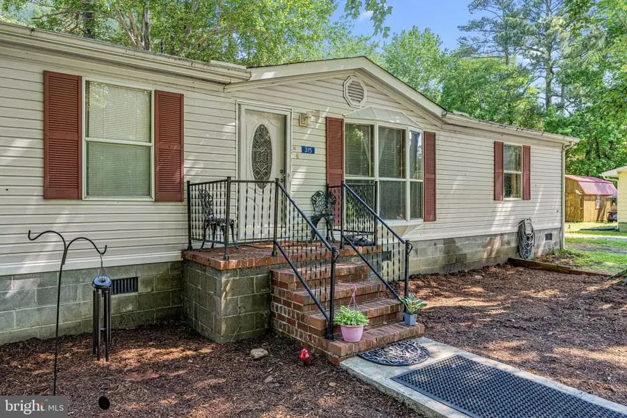 315 Blackberry Rd, Reedville, VA 22539 - #2