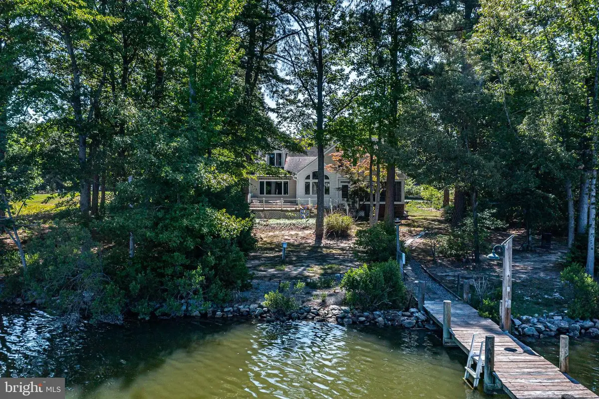 75 Lagrange Ave, Kilmarnock, VA 22482 - #1