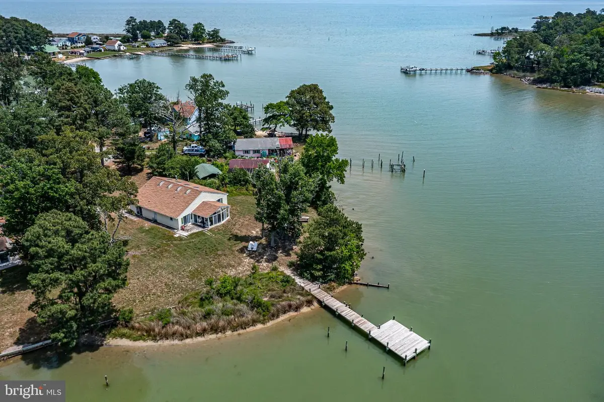 96 Potomac Shore Dr, Heathsville, VA 22473 - #1