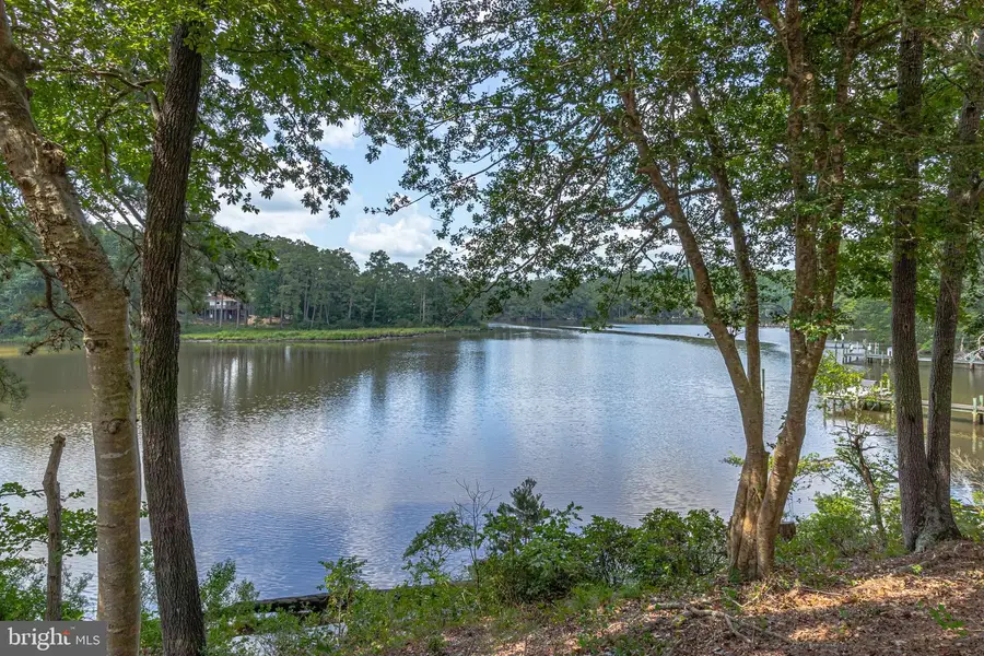 1394 Steamboat Ln, Heathsville, VA 22473 - #2