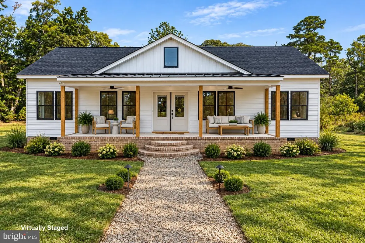 641 Mystic Shore Dr, Reedville, VA 22539 - #1