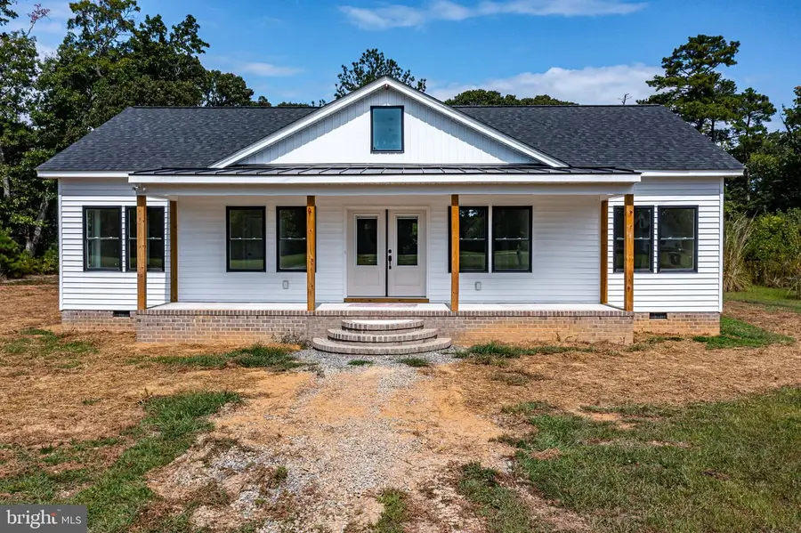 641 Mystic Shore Dr, Reedville, VA 22539 - #2