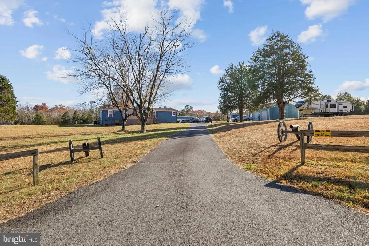 10237 Hook Rd, Rapidan, VA 22733 - Image #1