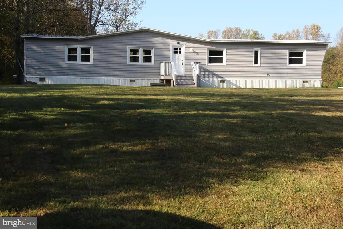 5274 Burr Hill Rd, Rhoadesville, VA 22542 - Image #1