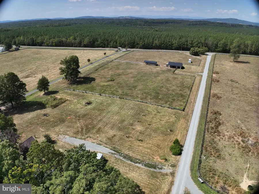 25862 Independence Rd, Unionville, VA 22567 - Image #2