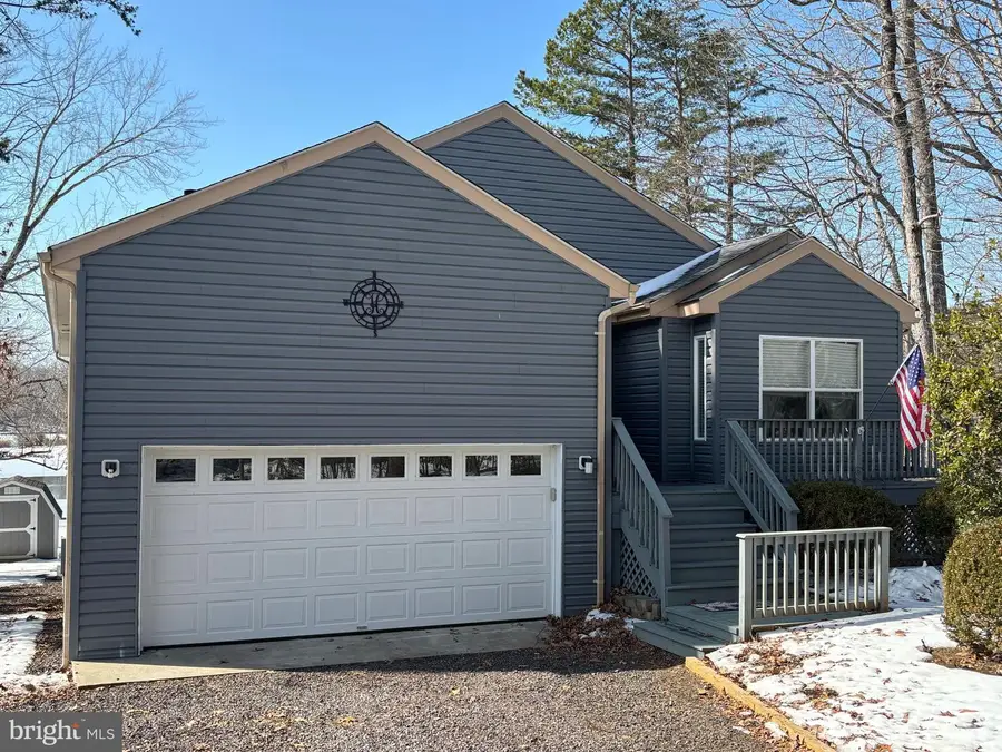 248 Washington St, Locust Grove, VA 22508 - #2