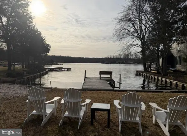 1353 Lakeview Pkwy, LOCUST GROVE, VA 22508