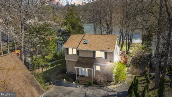 128 Harrison Cir, LOCUST GROVE, VA 22508