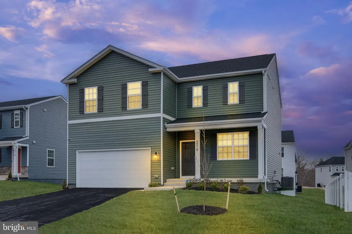 3210 White Tail Dr, Locust Grove, VA 22508 - #1