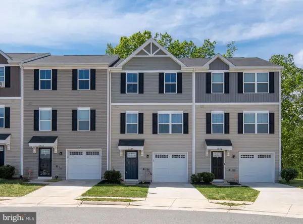 2868 Farzi Cir, LOCUST GROVE, VA 22508