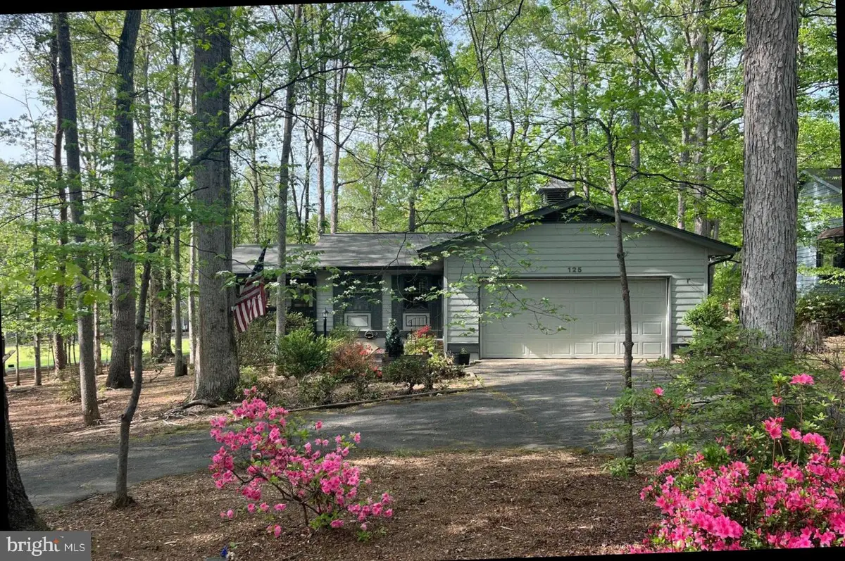 125 Fairway Dr, Locust Grove, VA 22508 - #1