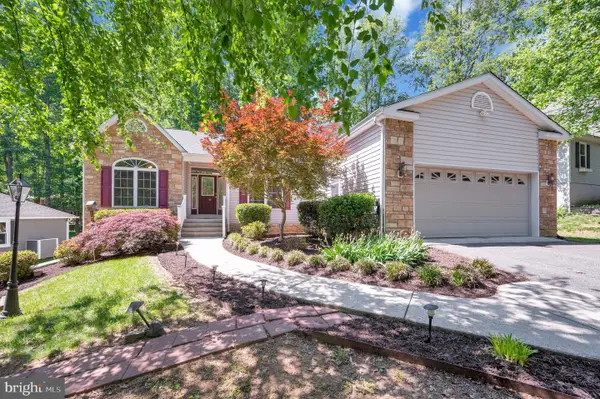 209 Sand Trap Ln, LOCUST GROVE, VA 22508
