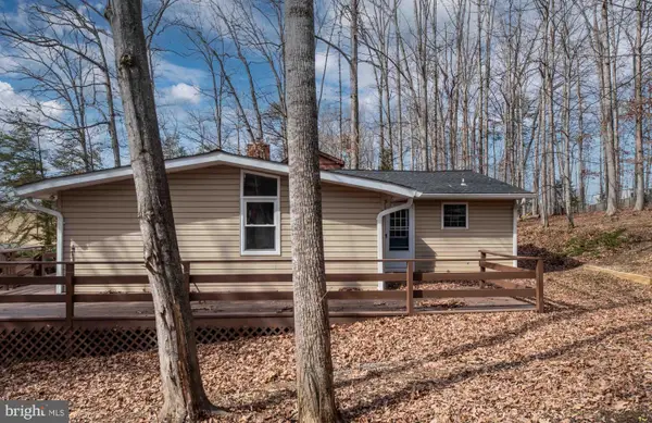 116 Lakeview Pkwy, LOCUST GROVE, VA 22508