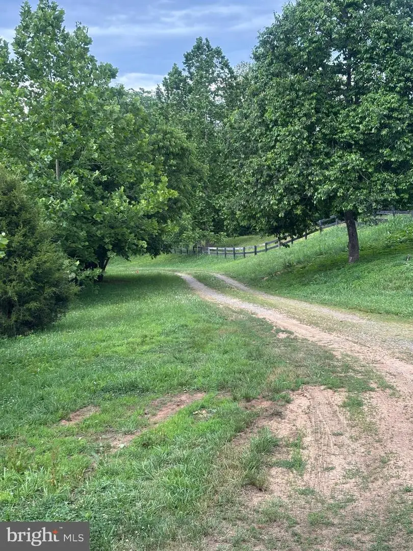 4547 Ridge Rd, Gordonsville, VA 22942 - #2