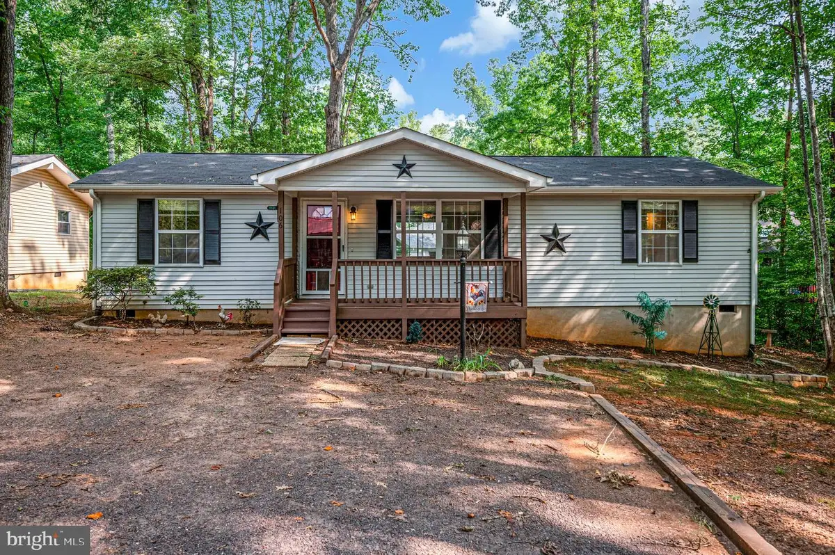 106 Edgehill Dr, Locust Grove, VA 22508 - #1