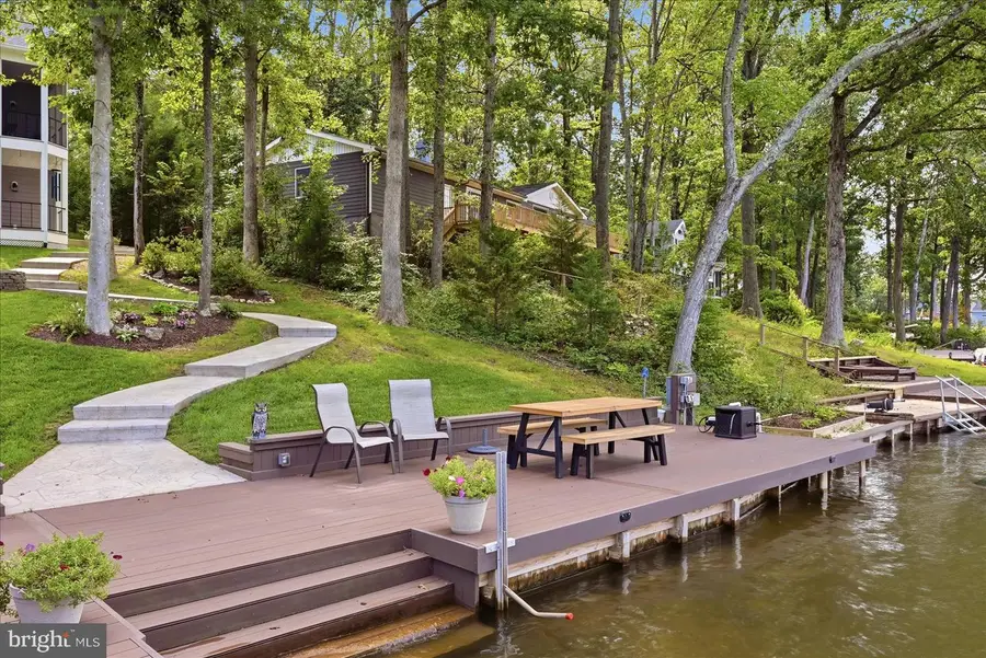 208 Beachside Cv, Locust Grove, VA 22508 - #2